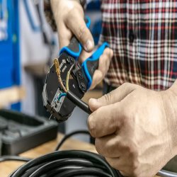 Zestaw szczypiec do zaciskania końcówek z wymiennymi szczękami, 6 sztuk